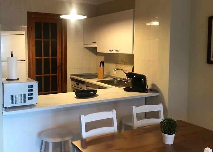 Appartamento Precioso Frente Al Mar, Parking Y Club Deportivo *